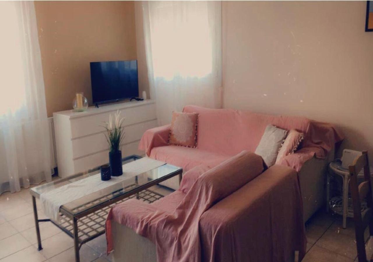 Blue Appartment Nea Iraklitsa Екстер'єр фото